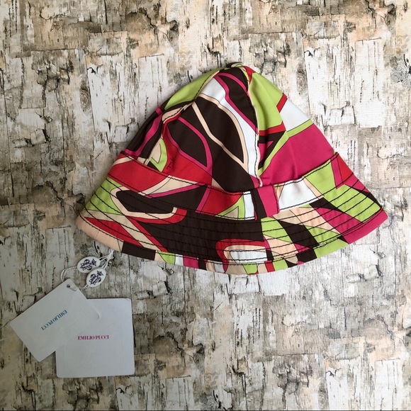 emilio pucci bucket hat